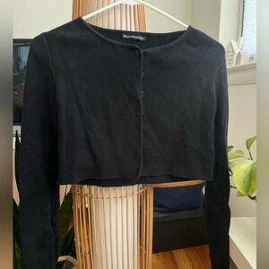 Brandy Melville Black Cropped Sweater / one size